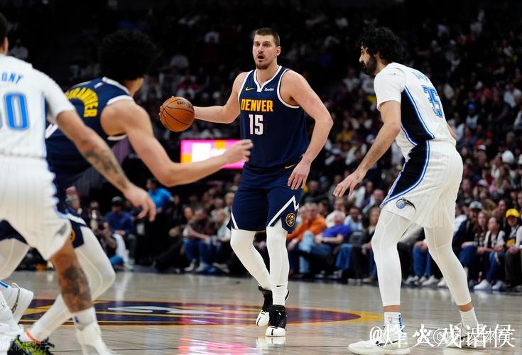 约基奇三双29+18+16 威少22分 掘金加时力克篮网 约基奇三双29+18+16 威少22分 掘金加时力克篮网